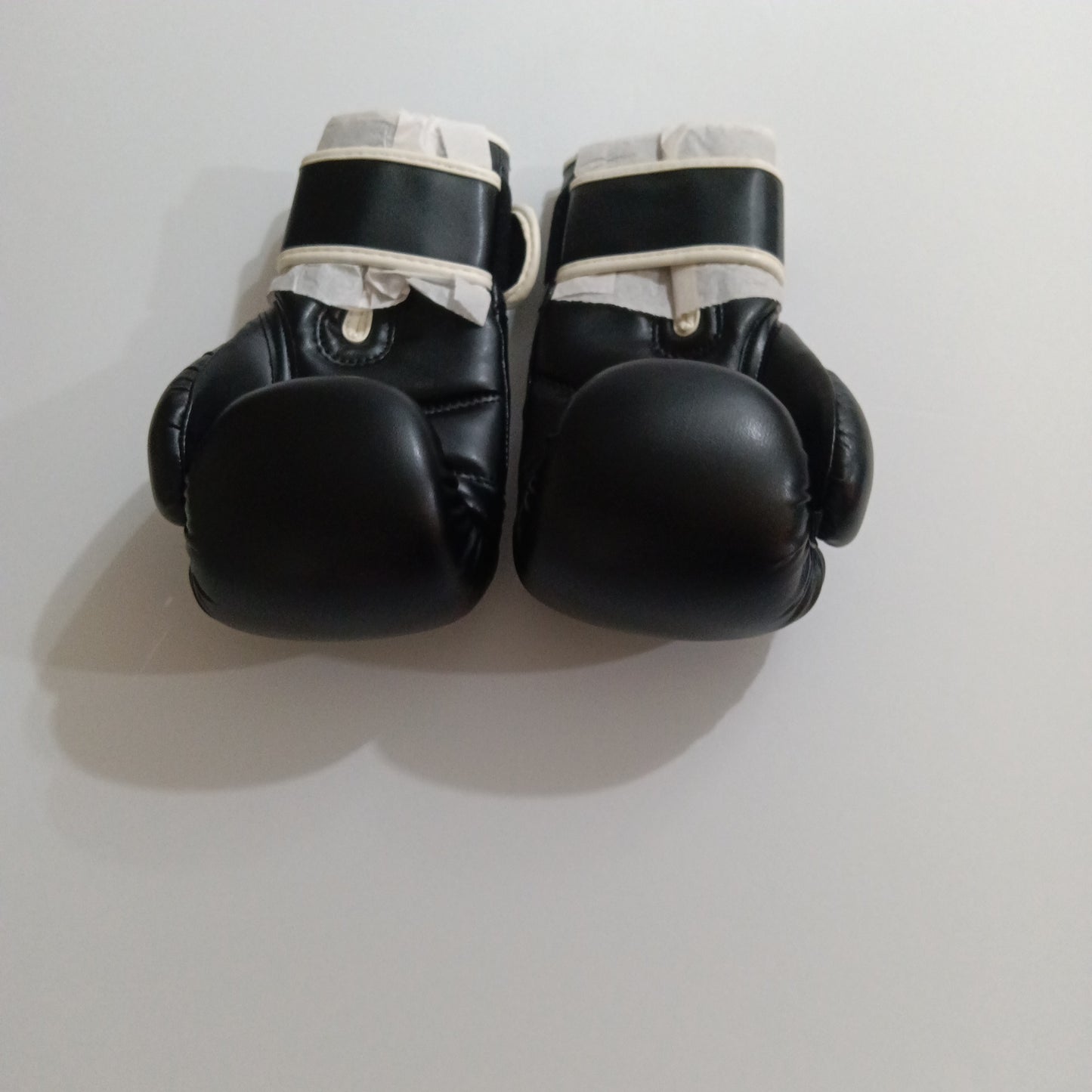 Malachi Boxing 🥊 Gloves Black 8oz